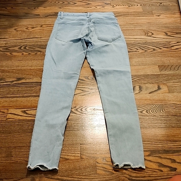 Gap Favorite Jegging Women Size 27R! Like  brand new! Never worn! Has stretch! - Picture 4 of 5